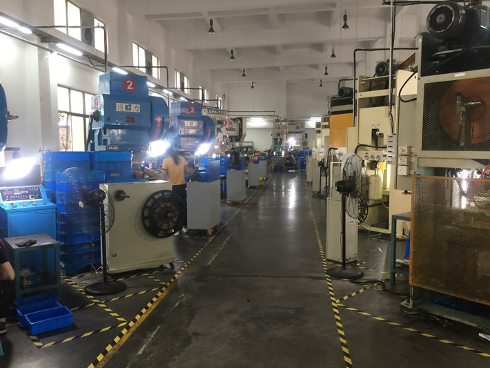 廠房設(shè)備-騰科機(jī)械